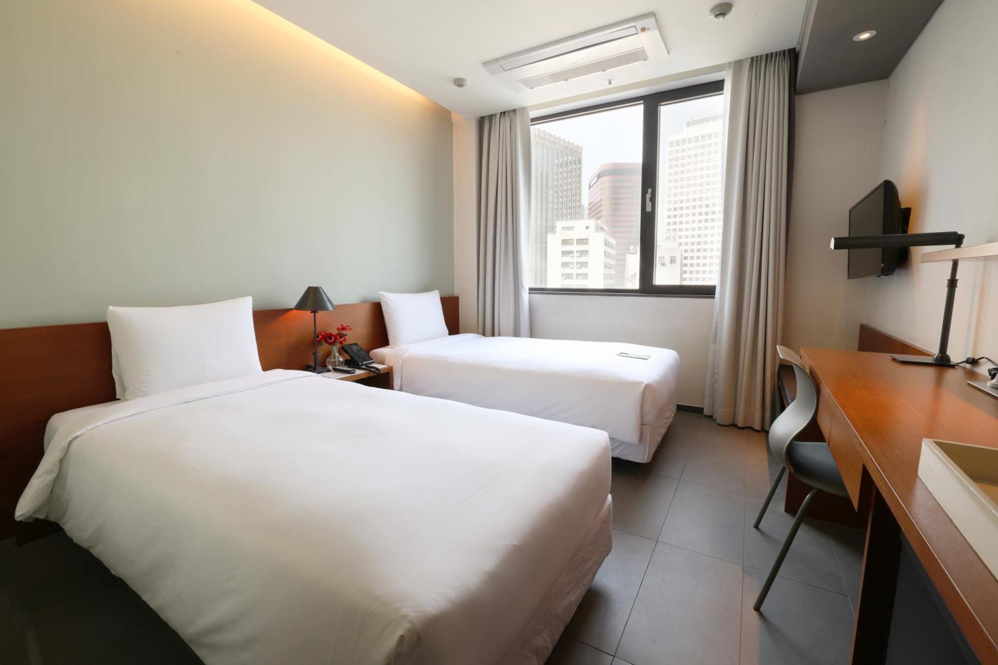 Seoul Hotel Shinshin Myeongdong Exterior photo