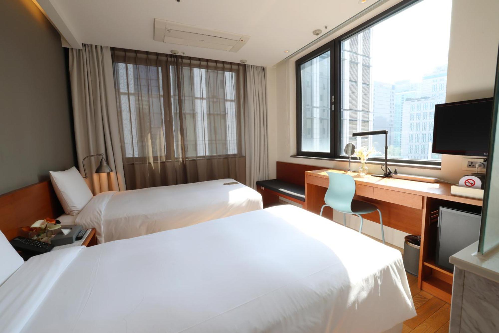 Seoul Hotel Shinshin Myeongdong Exterior photo