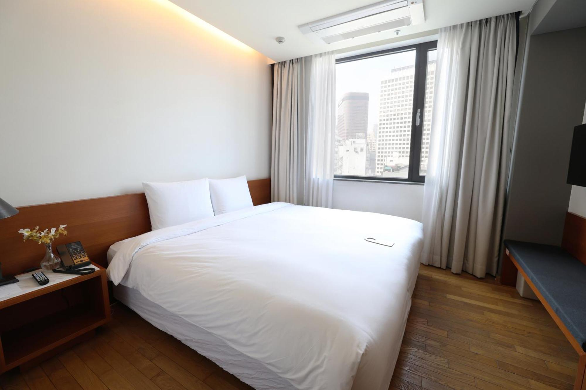 Seoul Hotel Shinshin Myeongdong Exterior photo